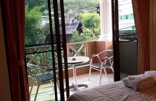 Pa Daet House | Donchai House: 9/10 Rated with Pool & Family-Friendly Amenities
