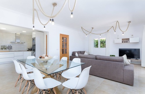Urbanizacion S'Estanyol Villa | Sea View Villa in Urb. S'Estanyol with Private Pool