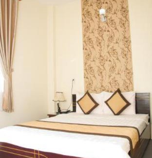 Chau Doc Hotel | Accessible Comfort at Dong Bao Hotel with Breakfast & Kitchen
