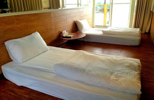 Fangshan House | Discover Dong Long Tang B&B: Rated 9/10 & Family Friendly