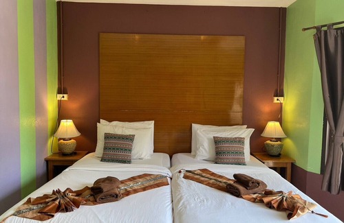 Satun Hotel | Discover Dong Talay Lipe Beach Resort with Pool & Spa