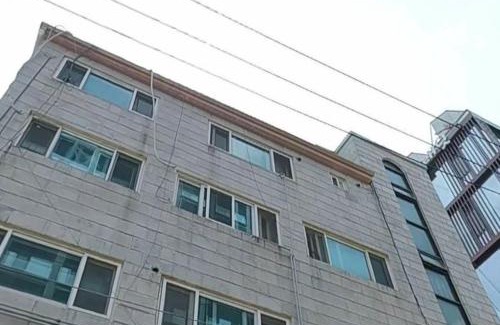 Seongsu Apartment | Dongbaek House