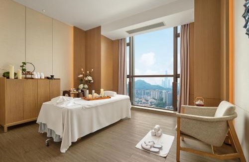 Dongguan City Center Hotel | Discover Dongguan Dongcheng International Hotel's Oceanfront Oasis