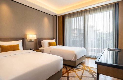 Dongguan City Center Hotel | Explore Dongguan Forum Hotel & Apartment: 4-Star Retreat