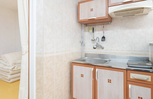 Donghae House | Cozy Donghae Starbeach Pet Pension with Family-Friendly Amenities