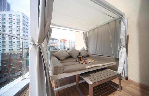Dongnae District Hotel | Family-Friendly Hound Hotel Minam with Breakfast Included