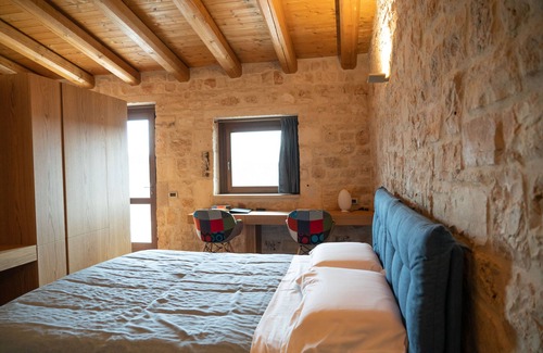Altamura House | Discover DONNAPAOLA MODERN FARM: Eco-Friendly Retreat