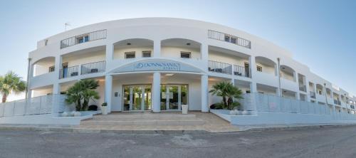 Torre Santa Sabina Apartment | Discover Donnosanto Residence: Oceanfront Family Retreat