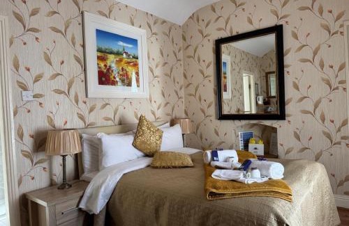Donnybrook House | Discover Donnybrook Hall: Guest Rated 9/10 Stay