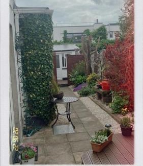 Donnybrook House | Discover Donnybrook Hall: Guest Rated 9/10 Stay
