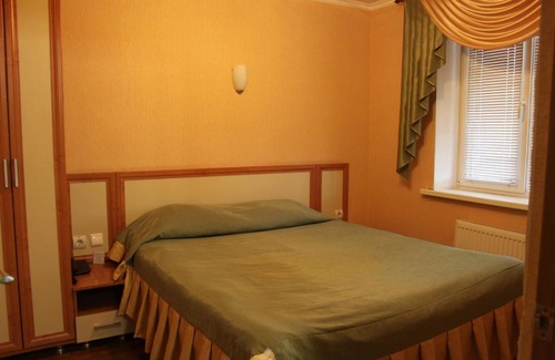 Rostov Oblast Hotel | Relax at Donskaya Volna: 4-Star Oceanfront Escape