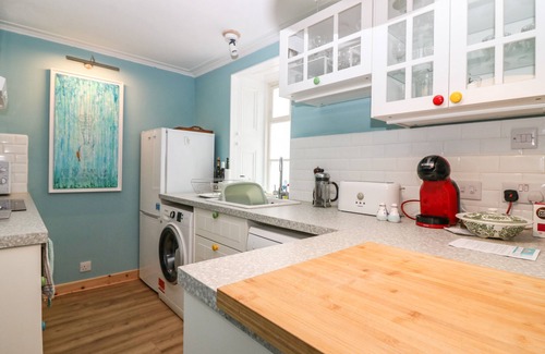 Cullen Cottage | Family-Friendly DOOKERS' HOOSE with Oceanfront Views