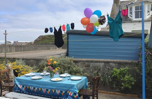 Cullen Cottage | Family-Friendly DOOKERS' HOOSE with Oceanfront Views