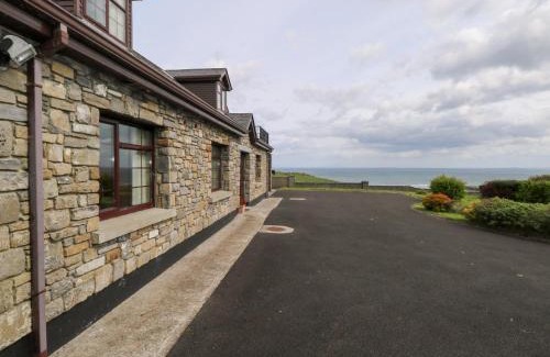 Keadue House | Experience Family-Friendly Stays at Doonalton House