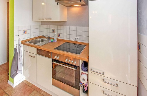 Mirow House | Comfortable 2 Bedroom Stay in Mirow OT Starsow