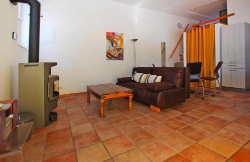 Muritz House | Cozy Semi-Detached House at Flacher See, Klocksin