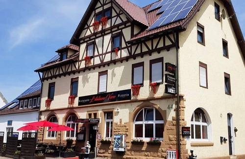 Bad Liebenzell Apartment | Comfortable Double Room with Shower and Breakfast Included