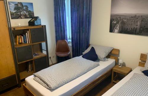 Auerbach House | Comfortable Doppelzimmer: Pet-Friendly with Great Amenities
