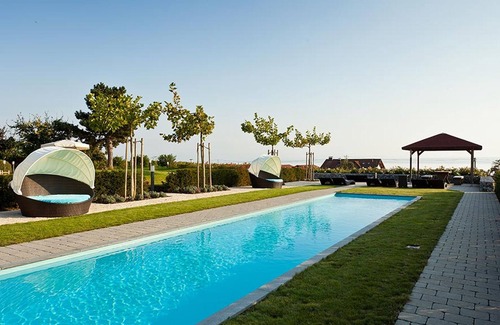 Hagnau Apartment | Seaside Superior Room with Private Terrace and Pool Access
