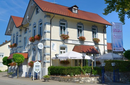 Oberreitnau Apartment | Guest Rated 10/10: Standard Double Room with Spa Access