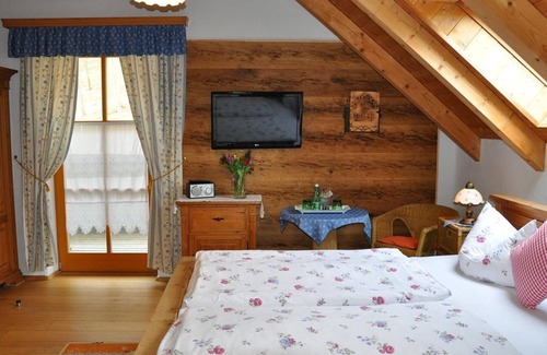 Loipersdorf bei Fuerstenfeld Bed & Breakfast | Relaxing Doppelzimmer at Pension Gmiatliche Stub'm Loipersdorf