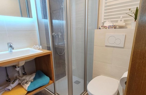 Seeboden Cottage | Doppelzimmer Reißeck mit Indirektem Balkon - Gästehaus Bärwald