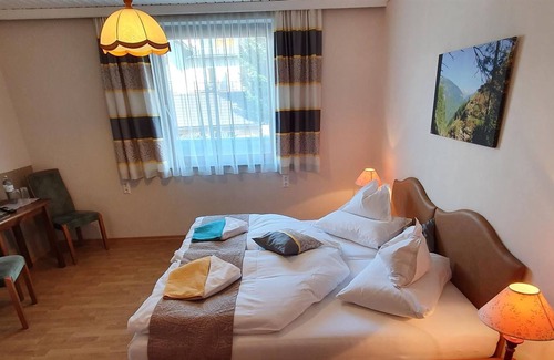 Seeboden Cottage | Doppelzimmer Reißeck mit Indirektem Balkon - Gästehaus Bärwald