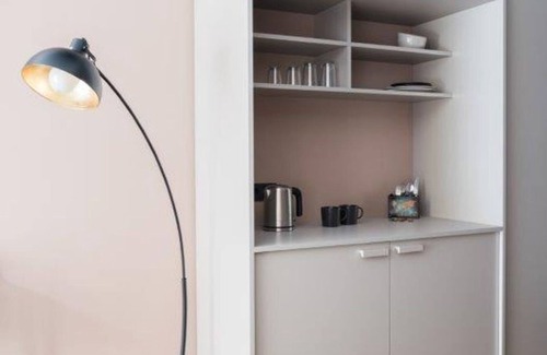 Bad Saarow Apartment | Comfortable Doppelzimmer Superior at Velotel Bad Saarow