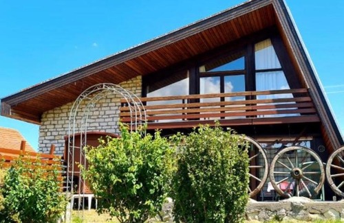 Erpfingen Bed & Breakfast | Comfortable Doppelzimmer Waldblick for Family Getaways