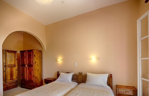 Agios Georgios Pagon Apartment | Dora Apartment 4 - in a quiet location only 300m from the sandy beach - in the bay of Agios Geo
