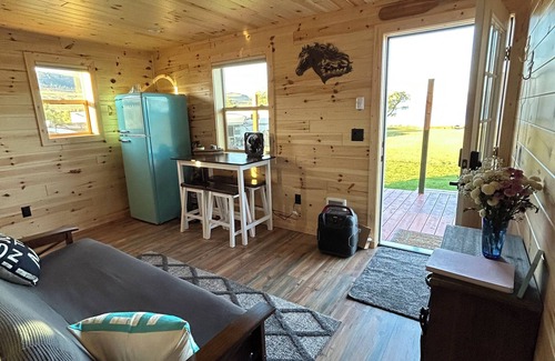 Elmo Cabin | Discover Gran's Cabin on Flathead Lake - Top-Rated Retreat