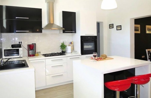 Strmac House | Experience Dordana by Interhome: Oceanfront Oasis Awaits
