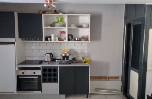 Saint-Privat-des-Pres Apartment | Cozy Dordogne Apartment with Indoor Pool near Aubeterre