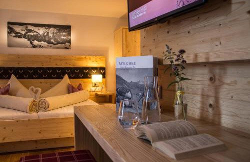 Mellau House | Discover Dorfgasthof Adler: Family-Friendly Retreat with Hot Tub