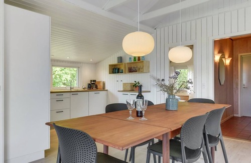 Havneby House | Relaxing Retreat: Doria, 2km from the Sea with Ocean Views