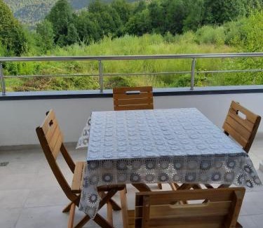 Sinaia Apartment | Discover Dorin Colina Marei: Family-Friendly Retreat