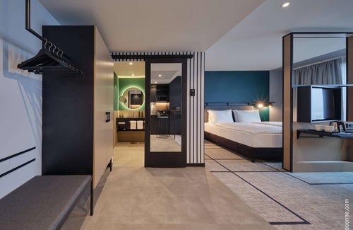 Munchen District Hotel | Discover Dorint Hotel München/Garching - Family-Friendly Escape