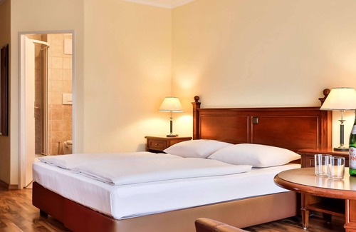 Bad Goegging Hotel | Relax at Dorint Marc Aurel Resort Bad Goegging, 4-Star Retreat