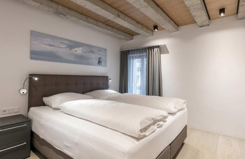 Kitzbuehel Apartment | Discover Doris' Nest: 4-Star Retreat for Families