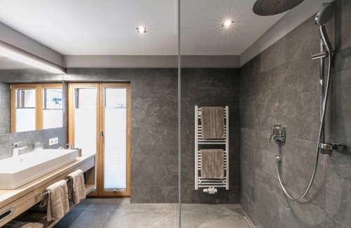 Kitzbuehel Apartment | Discover Doris' Nest: 4-Star Retreat for Families