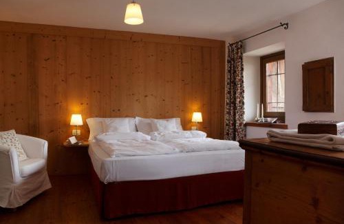 Forno di Zoldo House | Discover Dormì & Disnà: Pet-Friendly with Breakfast Included