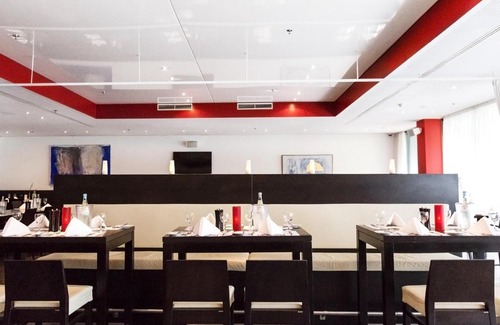 Sudstadt-Bult Hotel | Comfortable DORMERO Hotel Hannover: Pet Friendly & Spa Retreat