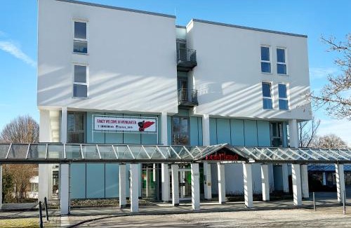 Weingarten Hotel | Pet-Friendly Getaway at Best Western Parkhotel Weingarten