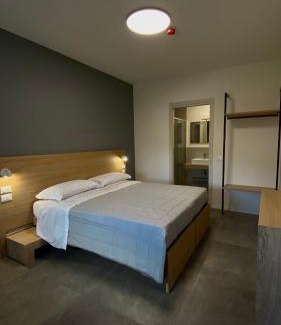 Fogliano House | Family-Friendly Stay at Dormi-RE Affittacamere - 9.2/10