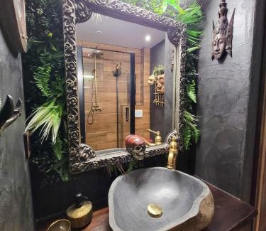 Sainte-Croix-en-Plaine Apartment | Magical Stay at Le Repaire des Pirates - Rated 9.9/10