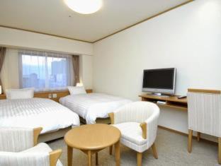 Kushiro Hotel | Premium Comfort at Dormy Inn Kushiro with Hot Tub Amenities