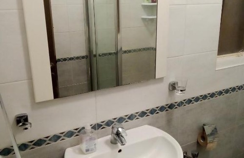Ta' Xbiex House | Family-Friendly Stay at Dornik 2 with Pool Access