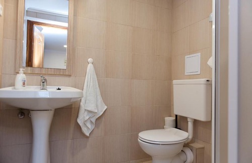 Hodmezovasarhely House | Welcoming Dorottya Vendégház: Guest Rated 9/10 and Family-Friendly