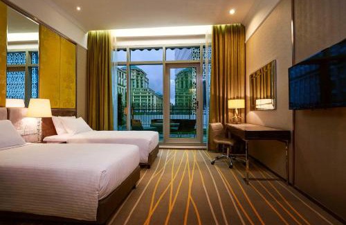Putrajaya Hotel | Inviting Dorsett Putrajaya: Pool, Ocean View & Family-Friendly