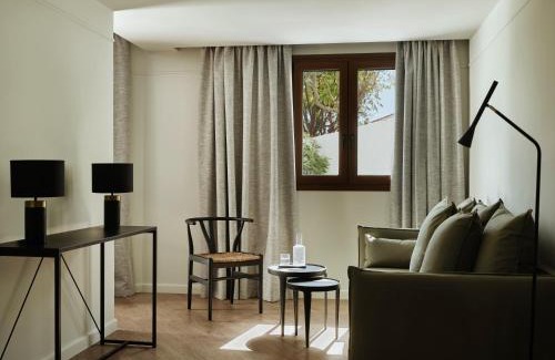 Pythagorion Hotel | Discover Doryssa Lithos Hotel: Oceanfront Bliss Awaits